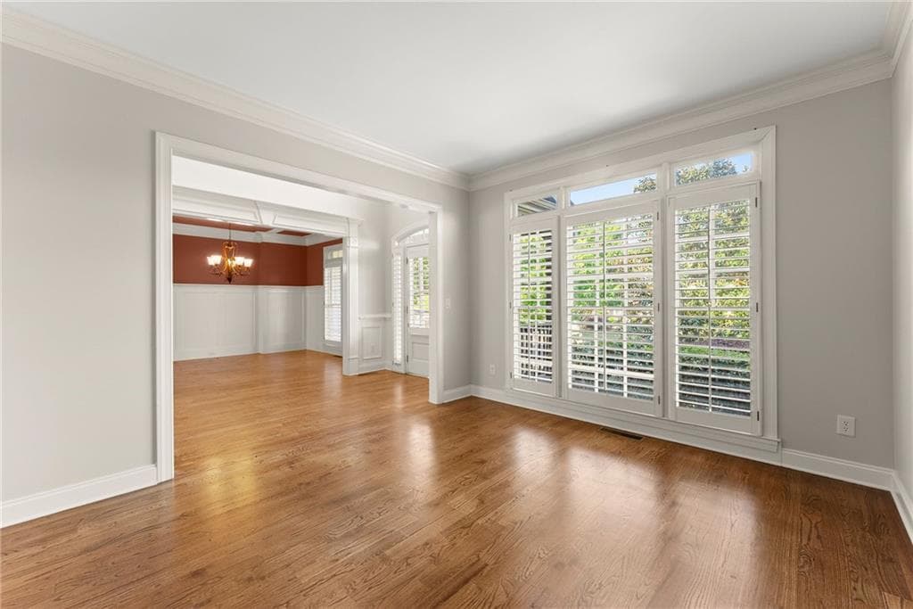 5 bedroom, 4 bathroom, 3,765 sq ft single family residence under contract at 7405 Lazy Hammock Way, Flowery Branch, GA 30542 — photo 7