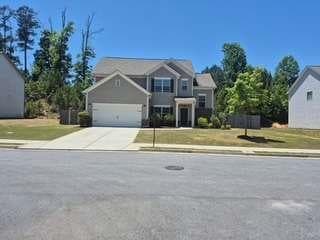 4 bedroom, 3 bathroom, 2,599 sq ft single family residence for sale at 3213 Camden Court, South Fulton, GA 30349 — photo 2