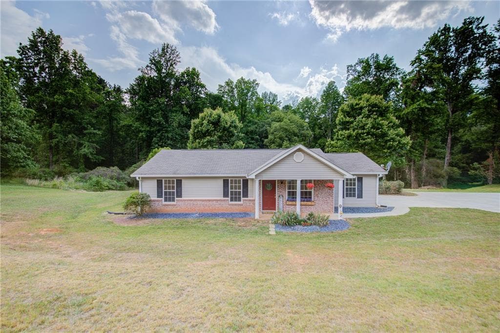 2968 Sky Lake Circle, Gainesville, GA 30506 — most recent listing photo
