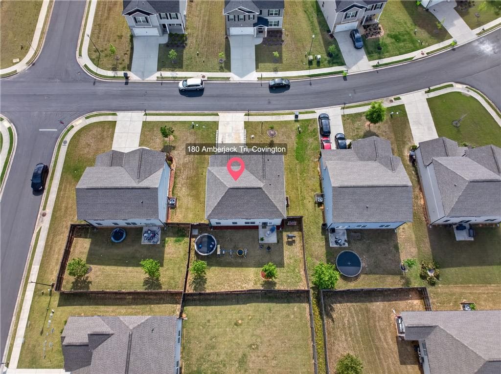 4 bedroom, 3 bathroom, 2,149 sq ft single family residence for sale at 180 Amberjack, Covington, GA 30016 — photo 3