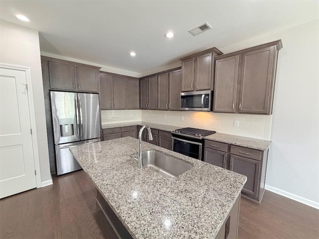 3 bedroom, 3 bathroom, 2,200 sq ft single family residence for rent at 1769 Sanford Drive, Atlanta, GA 30318 for $3,100 a month — photo 9