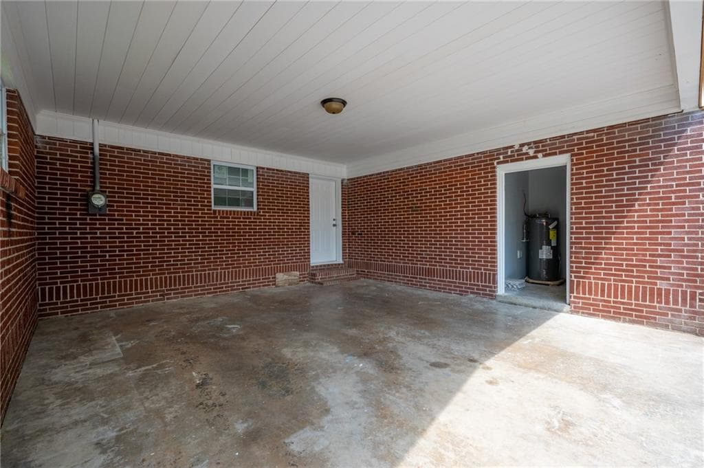 3 bedroom, 2 bathroom, 1,859 sq ft single family residence for sale at 185 Blackwood Place, Calhoun, GA 30701 — photo 6