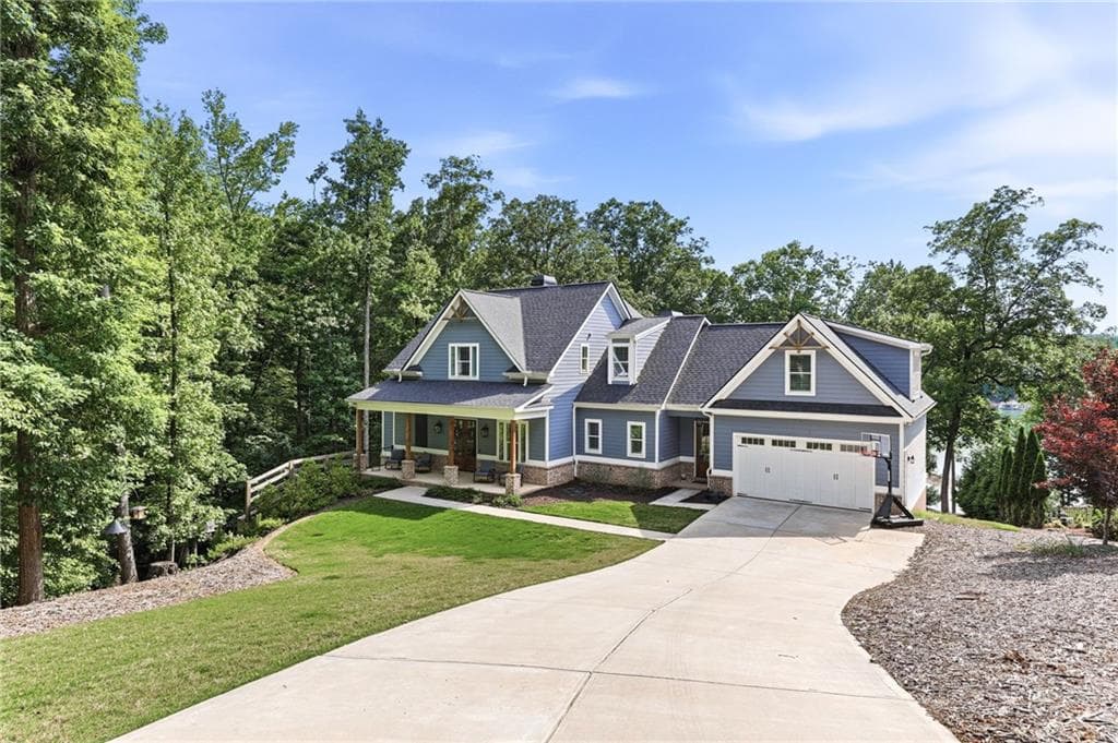 4 bedroom, 4 bathroom, 3,733 sq ft single family residence sold at 4847 Destitute Way, Gainesville, GA 30506
