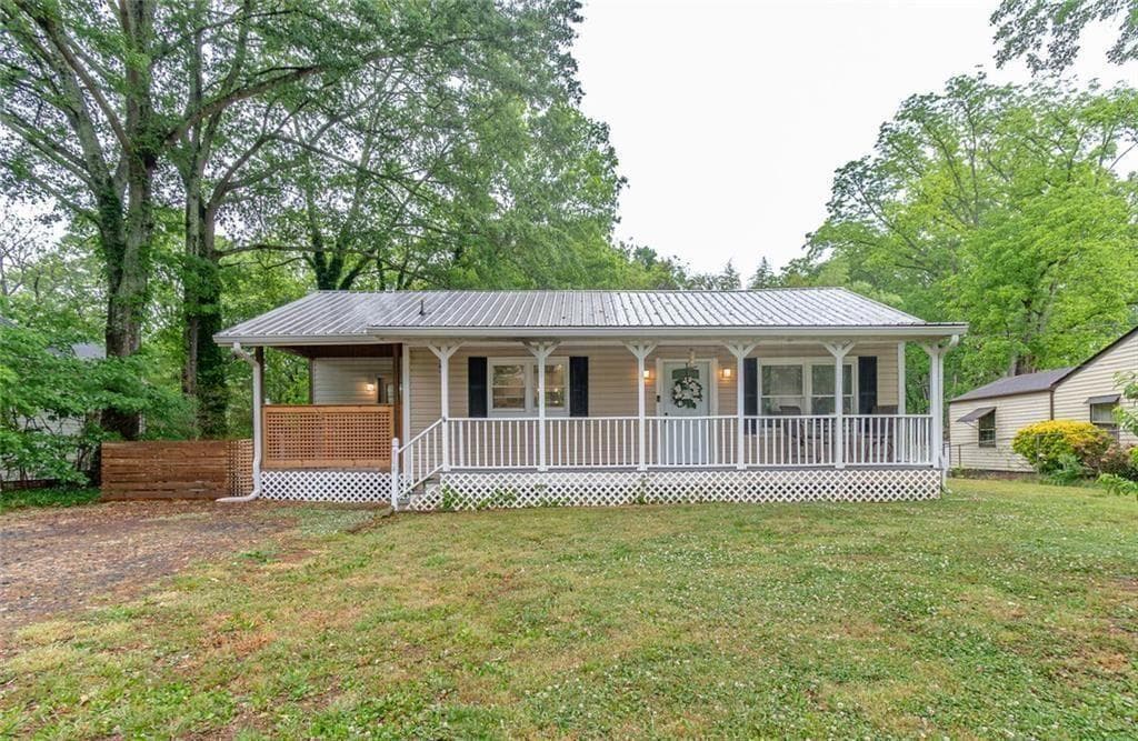104 E Gordon, Villa Rica, GA 30180 — most recent listing photo