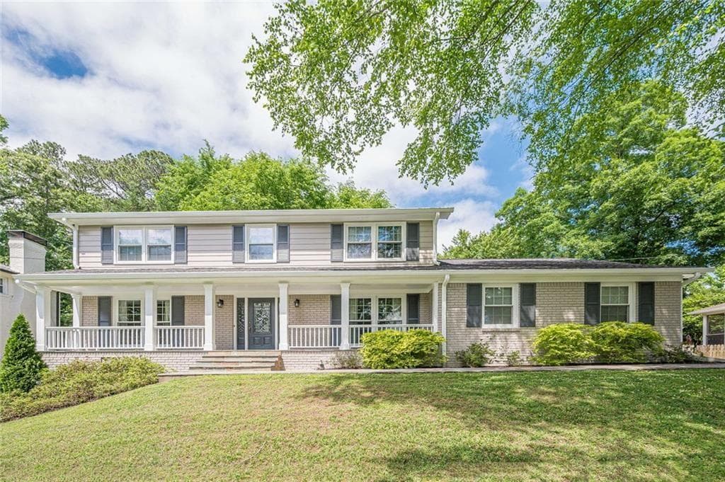 4 bedroom, 4 bathroom, 3,477 sq ft single family residence sold at 4923 Buckline Crossing, Dunwoody, GA 30338