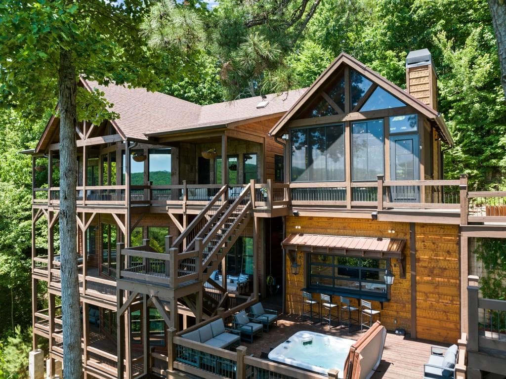 436 Geronimo Road, Blue Ridge, GA 30513 — most recent listing photo