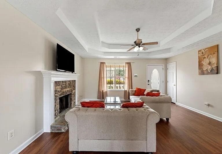 3 bedroom, 2 bathroom, 1,437 sq ft single family residence for sale at 275 Branchwood Drive, Covington, GA 30016 — photo 5