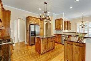 5 bedroom, 5 bathroom, 4,313 sq ft single family residence for sale at 802 Pathview Court, Dacula, GA 30019 — photo 4