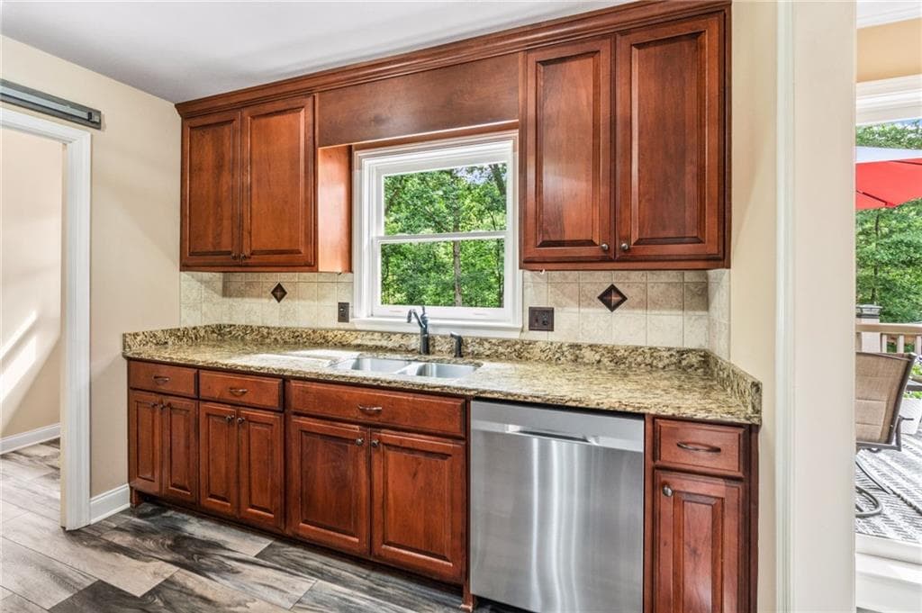 4 bedroom, 4 bathroom single family residence for sale at 4886 Mount Vernon Road, Gainesville, GA 30506 — photo 10