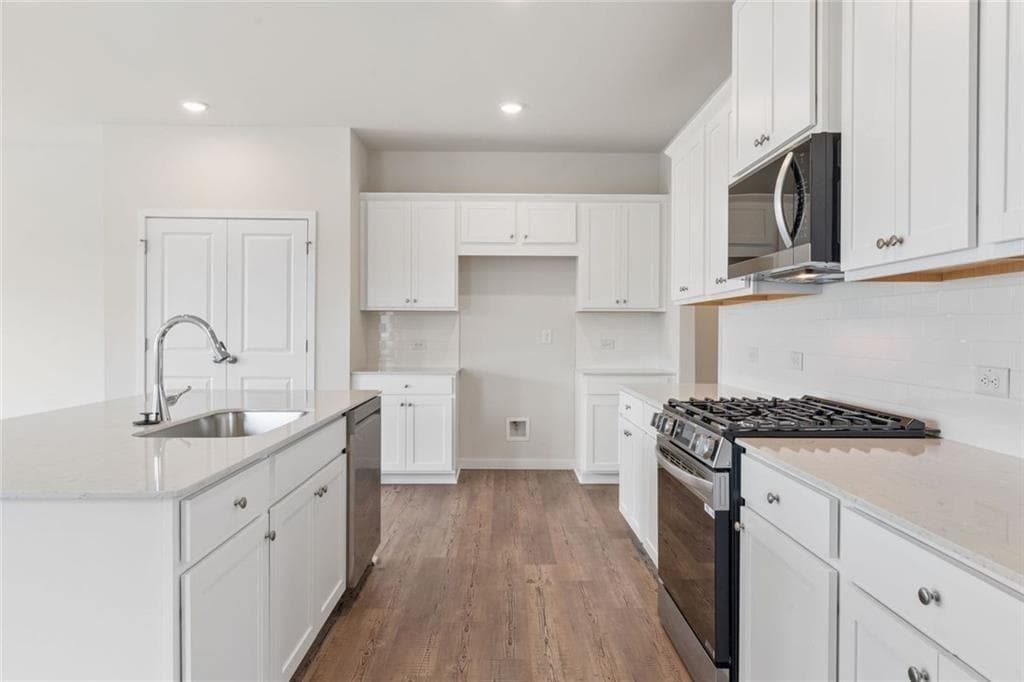 3 bedroom, 3 bathroom, 2,234 sq ft townhouse for sale at 1283 Farmers Lot 11 Loop, Austell, GA 30106 — photo 6