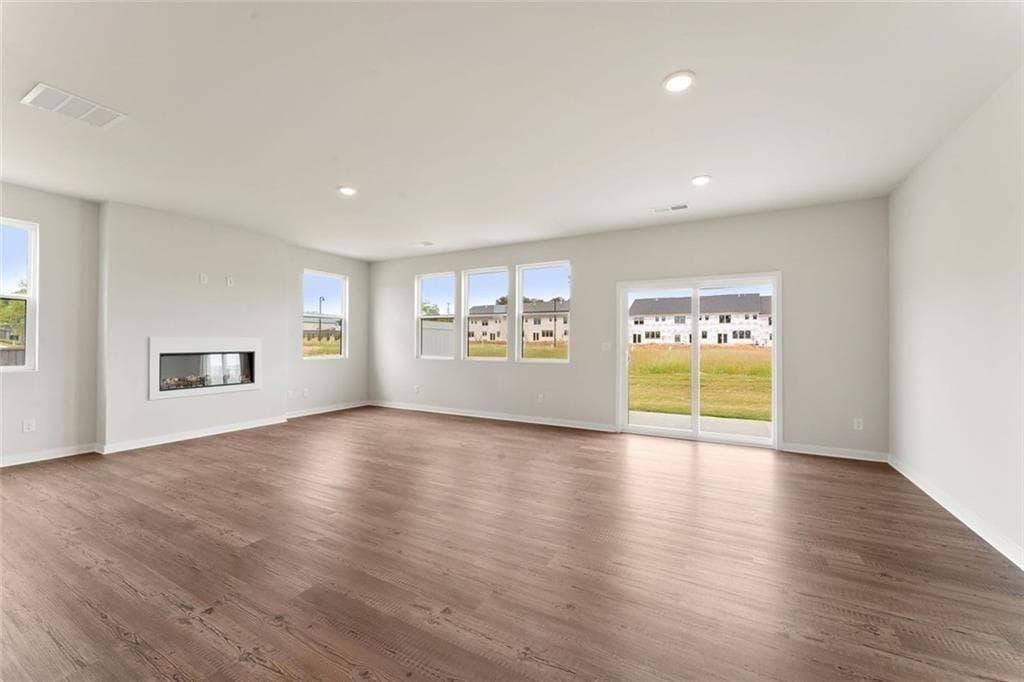 3 bedroom, 3 bathroom, 2,234 sq ft townhouse for sale at 1283 Farmers Lot 11 Loop, Austell, GA 30106 — photo 9