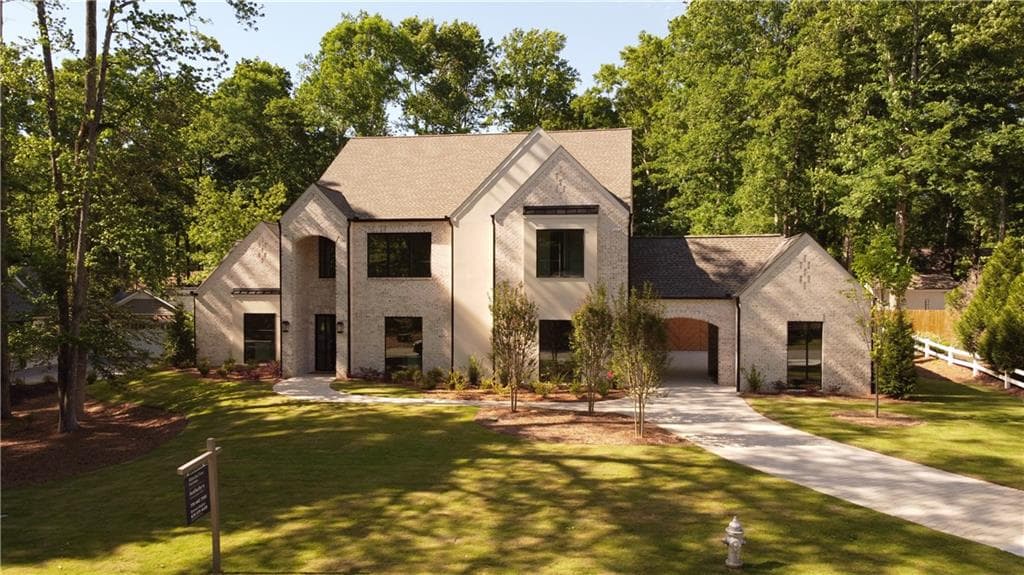 6 bedroom, 8 bathroom single family residence for sale at 141 North Trace, Alpharetta, GA 30009 — photo 3