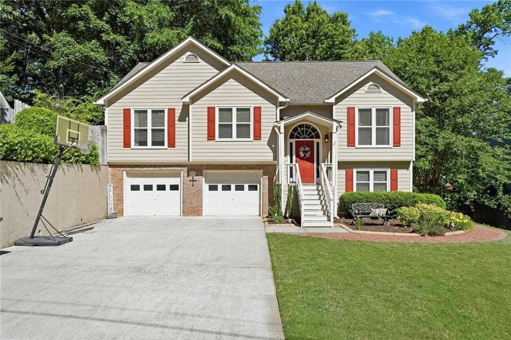 5070 Puritan Drive, Sugar Hill, GA 30518 — most recent listing photo