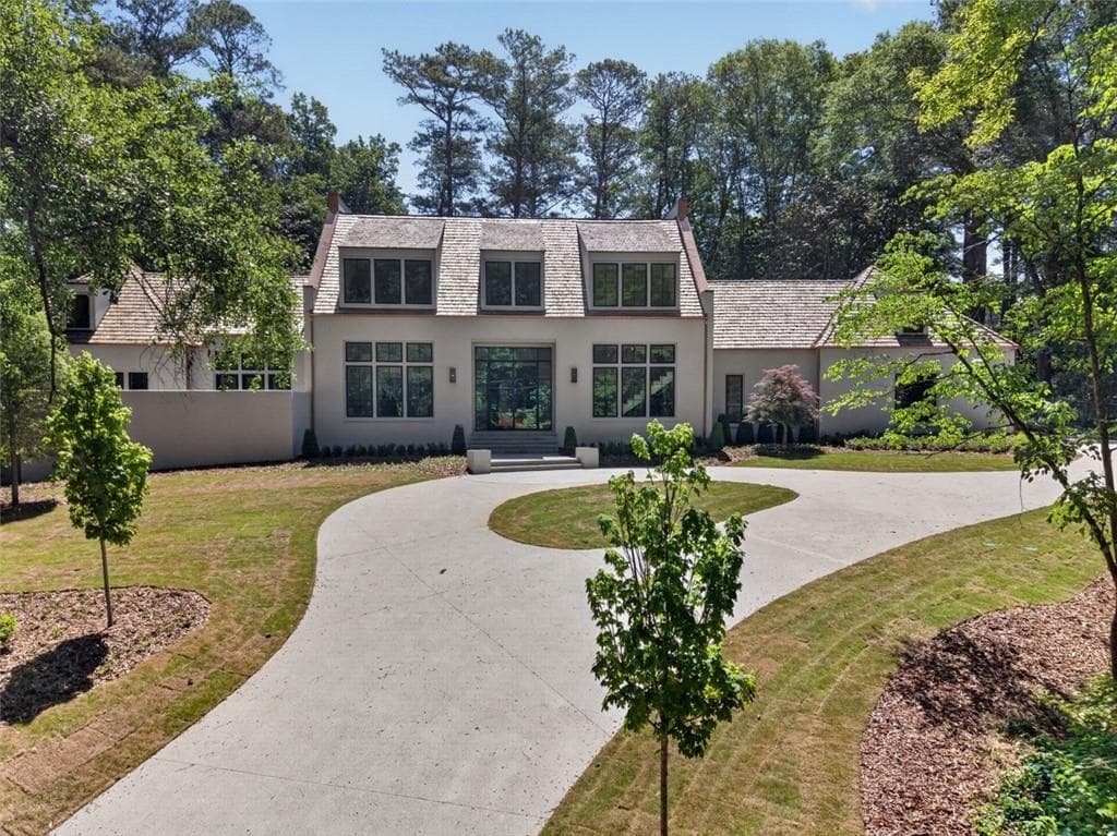 5 bedroom, 7 bathroom, 9,520 sq ft single family residence for sale at 3563 Northside Drive, Atlanta, GA 30305 — photo 3