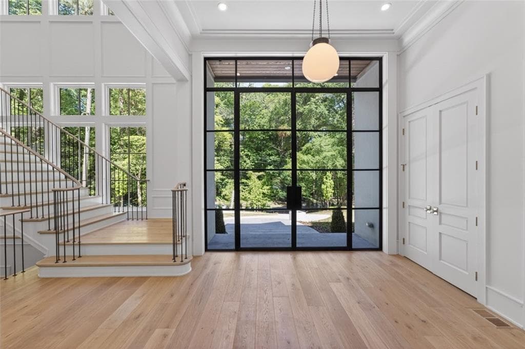 5 bedroom, 7 bathroom, 9,520 sq ft single family residence for sale at 3563 Northside Drive, Atlanta, GA 30305 — photo 7