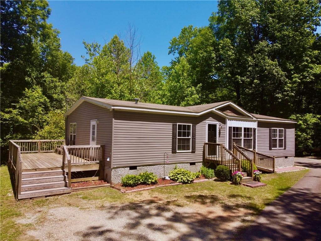 1048 Robin Hood Drive, Murrayville, GA 30564 — most recent listing photo