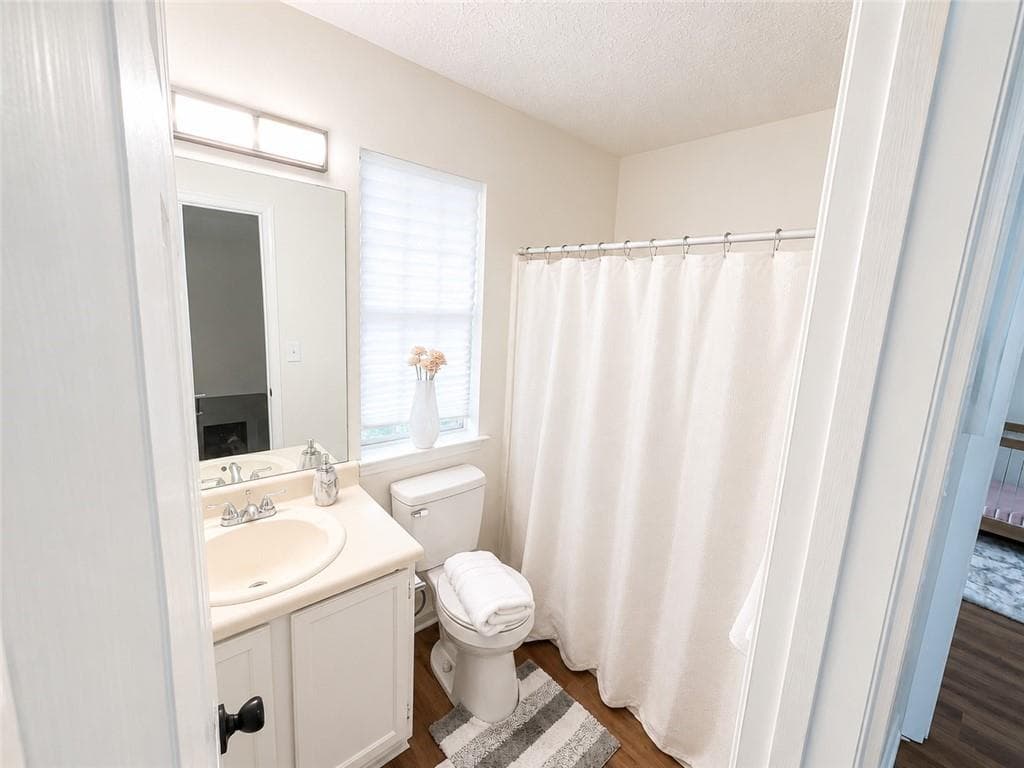 3 bedroom, 3 bathroom, 1,440 sq ft single family residence for sale at 6979 Ling Lane, Austell, GA 30168 — photo 8