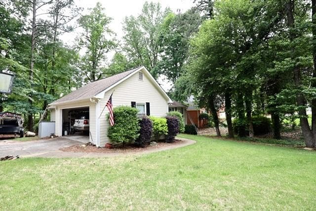 6 bedroom, 3 bathroom, 3,120 sq ft single family residence for sale at 1149 Magnolia Drive, Villa Rica, GA 30180 — photo 2