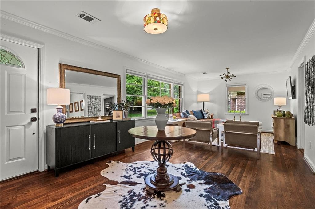 2 bedroom, 2 bathroom, 1,303 sq ft single family residence for sale at 2477 Hunting Valley Drive, Decatur, GA 30033 — photo 5