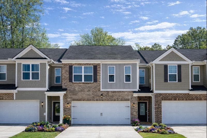 4 bedroom, 3 bathroom, 1,805 sq ft townhouse for sale at 6383 Towhee Way, Morrow, GA 30260