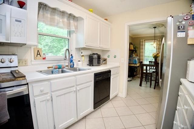 5 bedroom, 3 bathroom, 2,762 sq ft single family residence for sale at 5566 Fisherman Court, Villa Rica, GA 30180 — photo 7