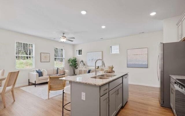 4 bedroom, 3 bathroom, 1,700 sq ft single family residence under contract at 1301 Harmony Ridge Court, Jonesboro, GA 30238 — photo 8