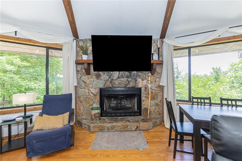3 bedroom, 2 bathroom, 1,380 sq ft single family residence for sale at 174 Chestnut Ridge, Blue Ridge, GA 30513 — photo 10