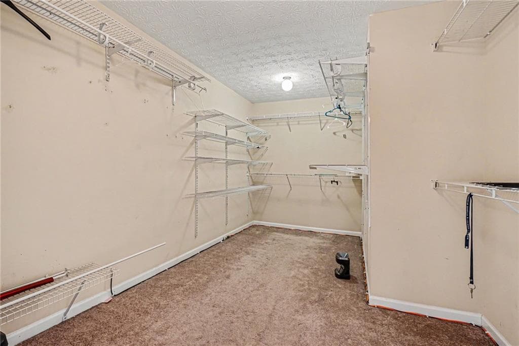 4 bedroom, 3 bathroom, 3,017 sq ft single family residence for sale at 1420 Rose Terrace Circle, Loganville, GA 30052 — photo 9