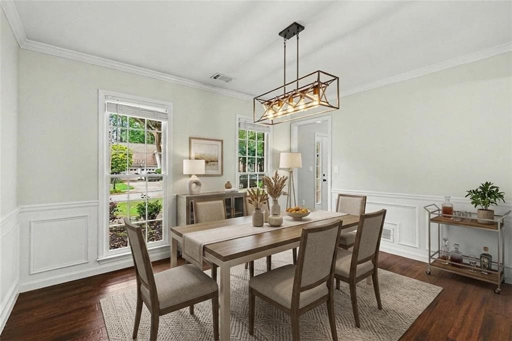 5 bedroom, 3 bathroom, 2,562 sq ft single family residence for sale at 5709 Fairwood Drive, Acworth, GA 30101 — photo 8