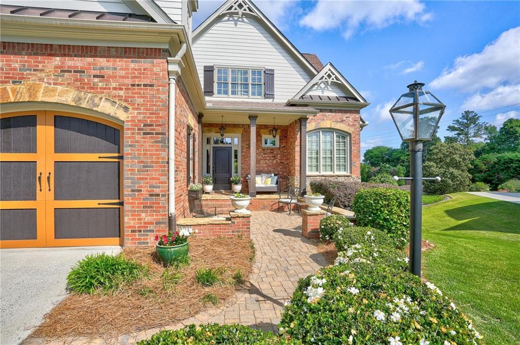 5 bedroom, 5 bathroom, 4,679 sq ft single family residence for sale at 3480 Camellia Lane, Suwanee, GA 30024 — photo 9