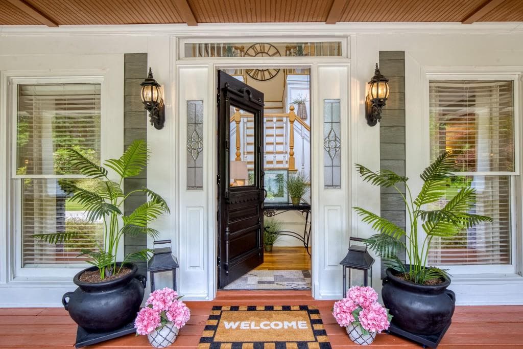 4 bedroom, 4 bathroom, 3,948 sq ft single family residence for sale at 160 Jep Wheeler Lane, Woodstock, GA 30188 — photo 5