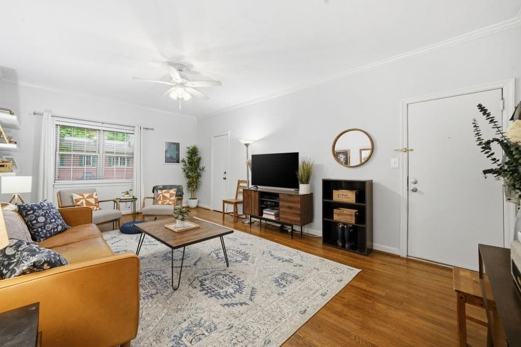 2 bedroom, 2 bathroom, 1,188 sq ft condominium for sale at 430 Lindbergh Drive A4, Atlanta, GA 30305 — photo 4