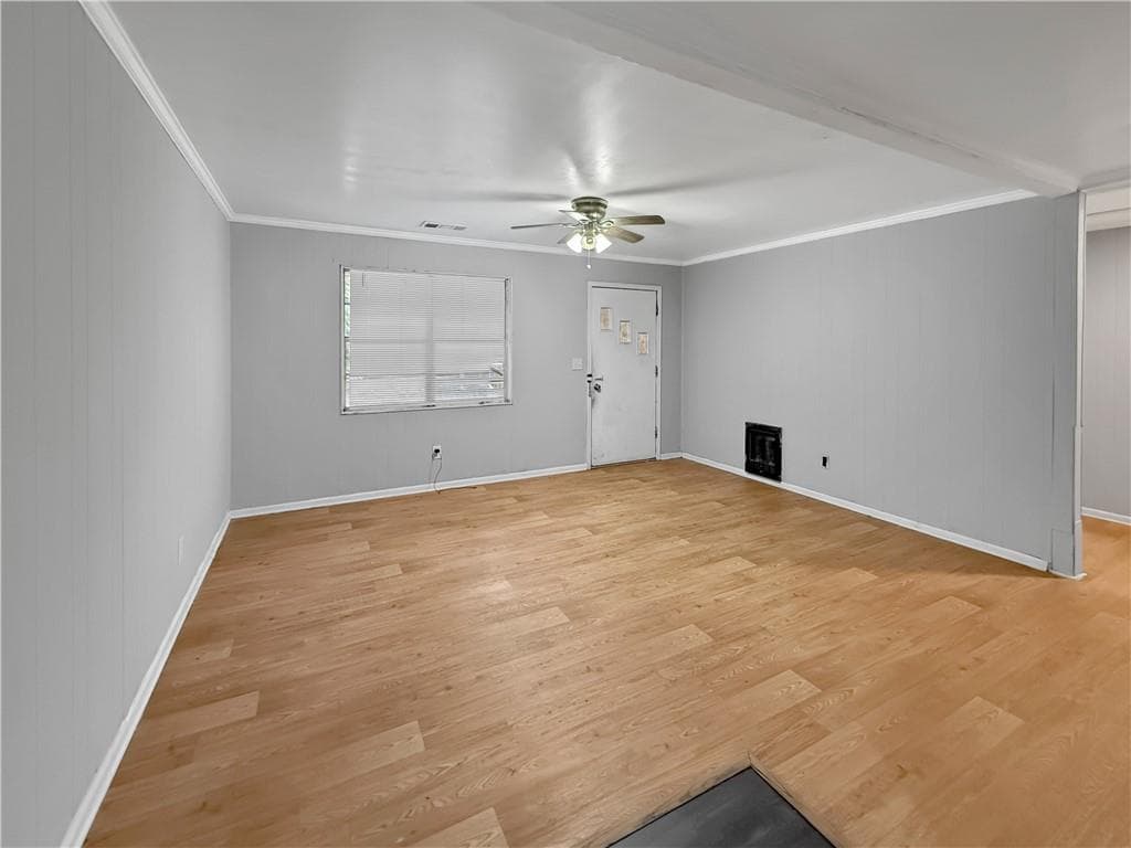 4 bedroom, 2 bathroom, 1,671 sq ft single family residence for sale at 2228 Lee Street, Gainesville, GA 30504 — photo 4