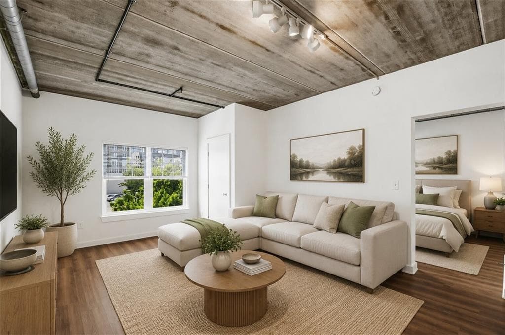 1 bedroom, 1 bathroom, 775 sq ft condominium for sale at 800 Peachtree Street 1314, Atlanta, GA 30308