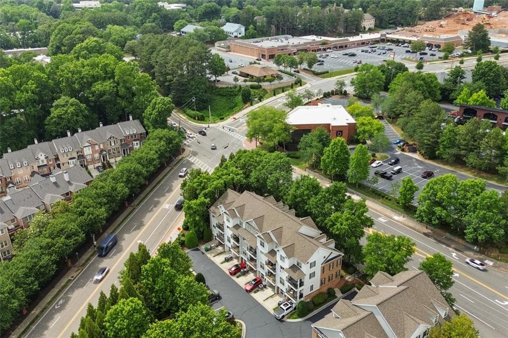 2 bedroom, 2 bathroom, 1,160 sq ft townhouse for sale at 244 Le Gran Bend 63, Atlanta, GA 30328 — photo 7