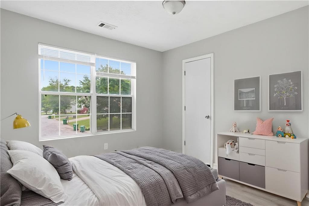 3 bedroom, 2 bathroom, 1,275 sq ft single family residence for sale at 5855 Crescent Ridge Court, Lithonia, GA 30058 — photo 8