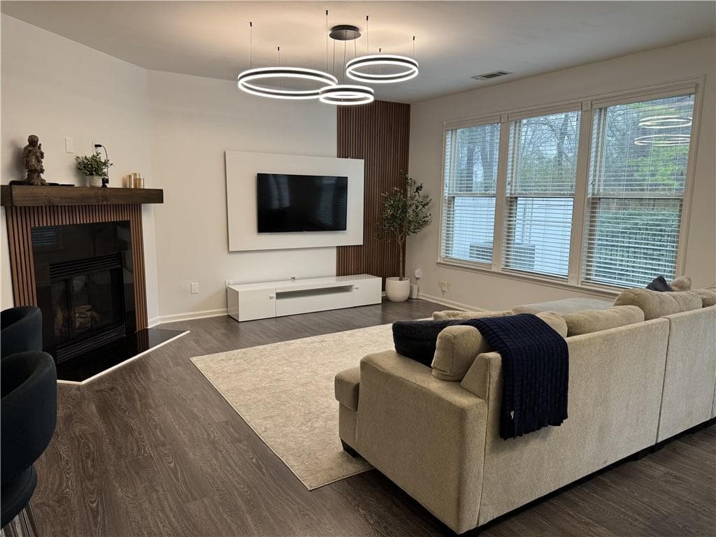 3 bedroom, 3 bathroom, 1,934 sq ft townhouse for sale at 2718 Sardis Chase Court, Buford, GA 30519 — photo 8
