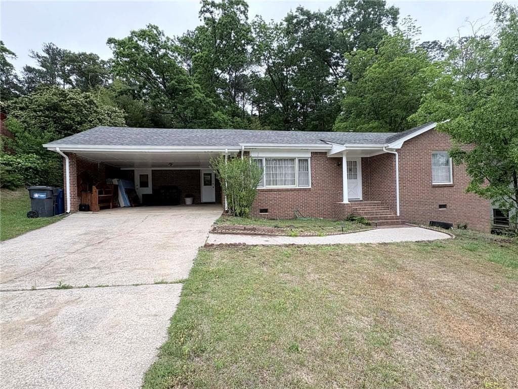 3 bedroom, 2 bathroom, 1,356 sq ft single family residence for sale at 6478 River Run Road, Riverdale, GA 30274