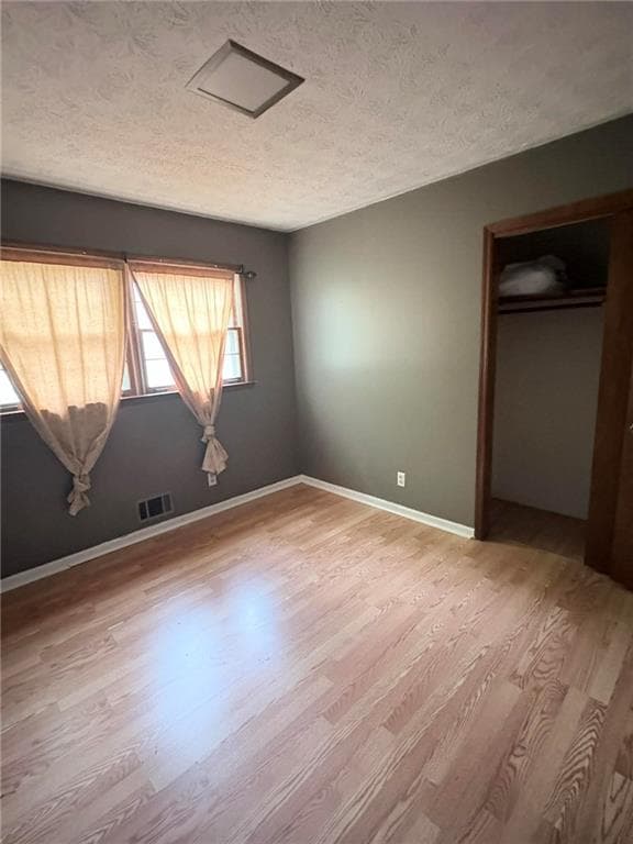 3 bedroom, 2 bathroom, 1,356 sq ft single family residence for sale at 6478 River Run Road, Riverdale, GA 30274 — photo 6