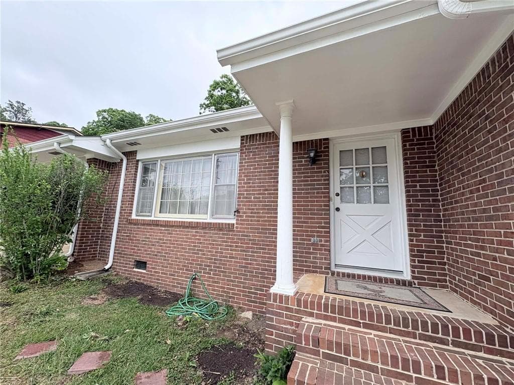 3 bedroom, 2 bathroom, 1,356 sq ft single family residence for sale at 6478 River Run Road, Riverdale, GA 30274 — photo 7