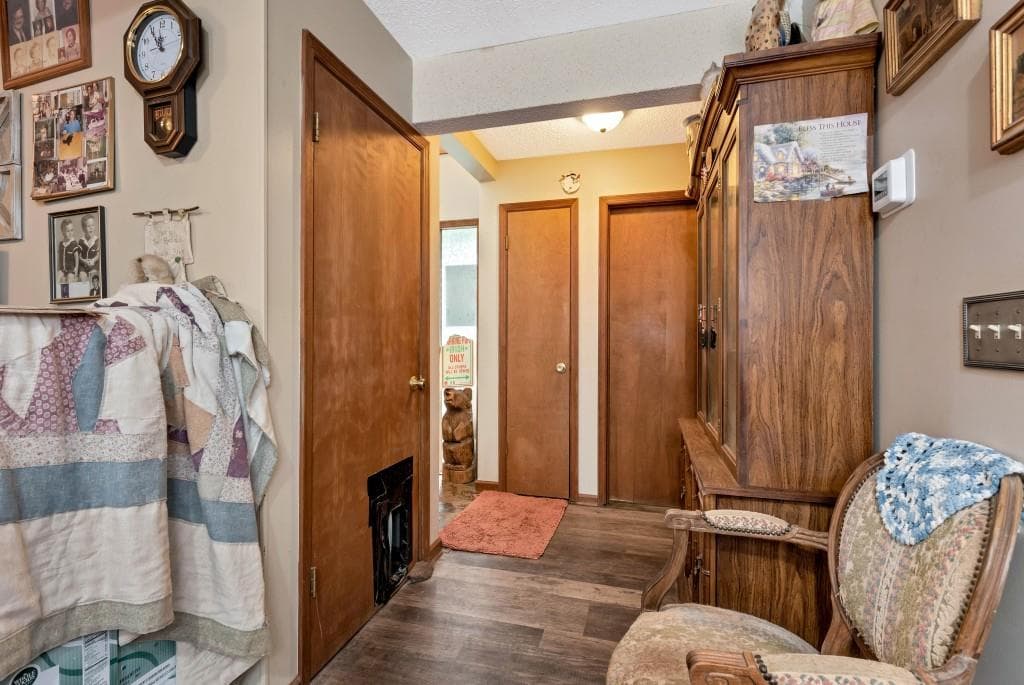 3 bedroom, 2 bathroom, 1,276 sq ft townhouse for sale at 390 Alpenrosen Strasse, Helen, GA 30545 — photo 5