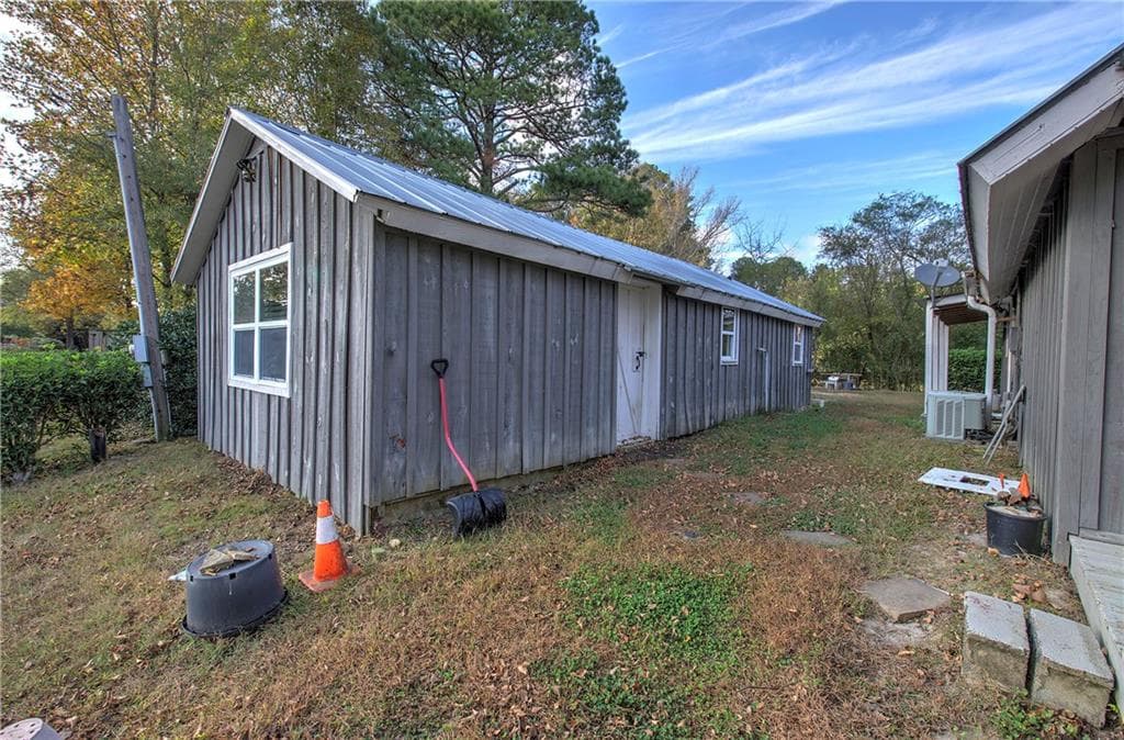 2 bedroom, 2 bathroom, 31,649 sq ft single family residence for sale at 1195 Grady Road, Rockmart, GA 30153 — photo 6
