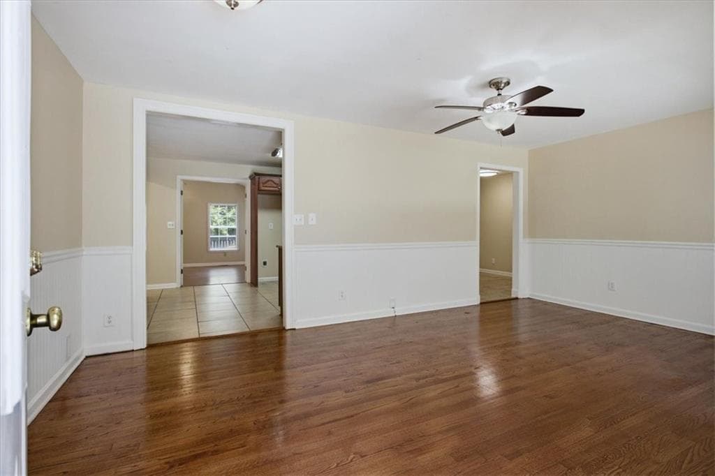 4 bedroom, 3 bathroom, 2,542 sq ft single family residence for sale at 480 Forest Oak Drive, Stockbridge, GA 30281 — photo 5