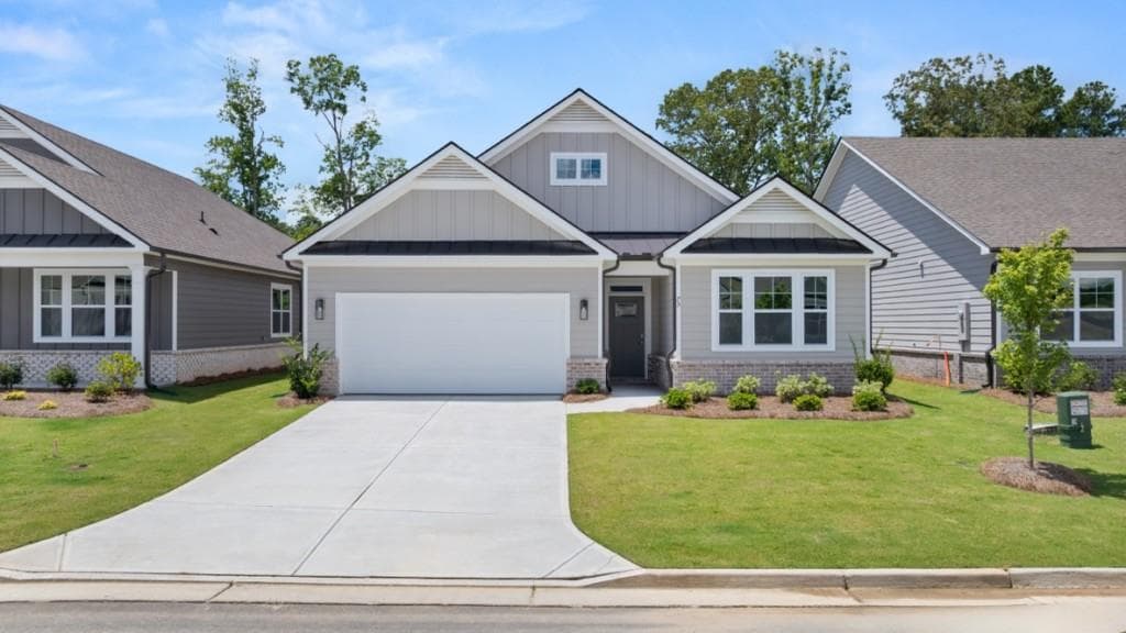 3 bedroom, 2 bathroom, 1,672 sq ft single family residence under contract at 75 Lakeview Point, Dallas, GA 30157