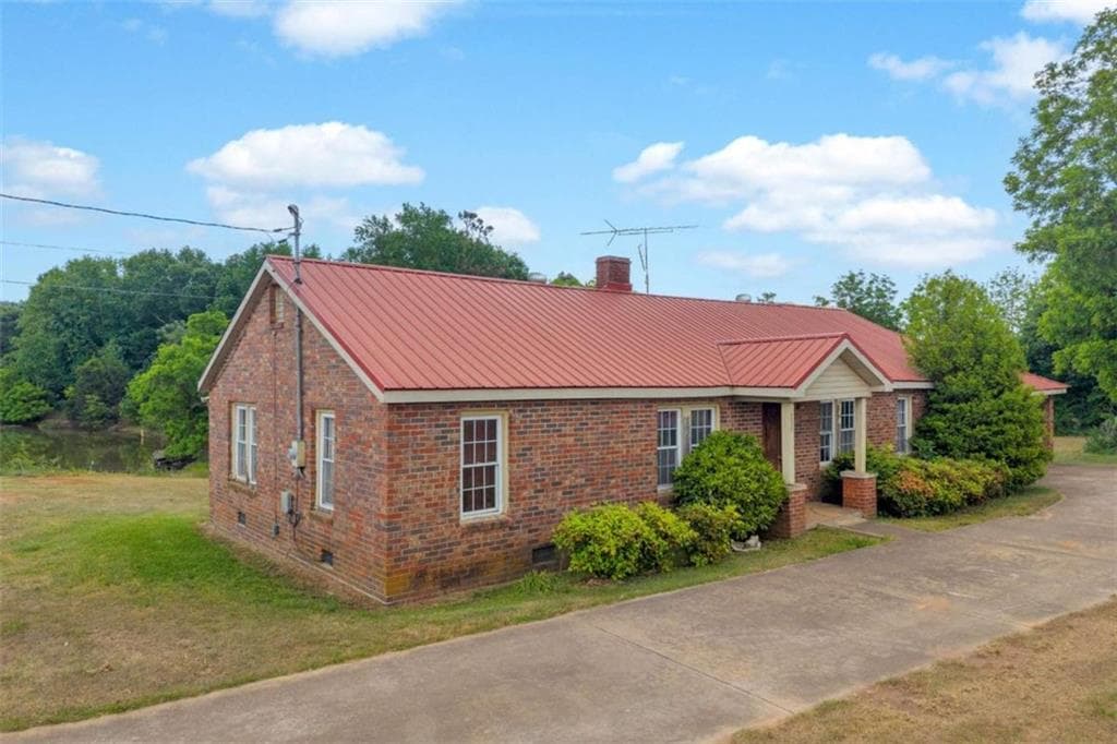 4 bedroom, 1 bathroom other under contract at 740 Cromers Bridge Road, Royston, GA 30662 — photo 6