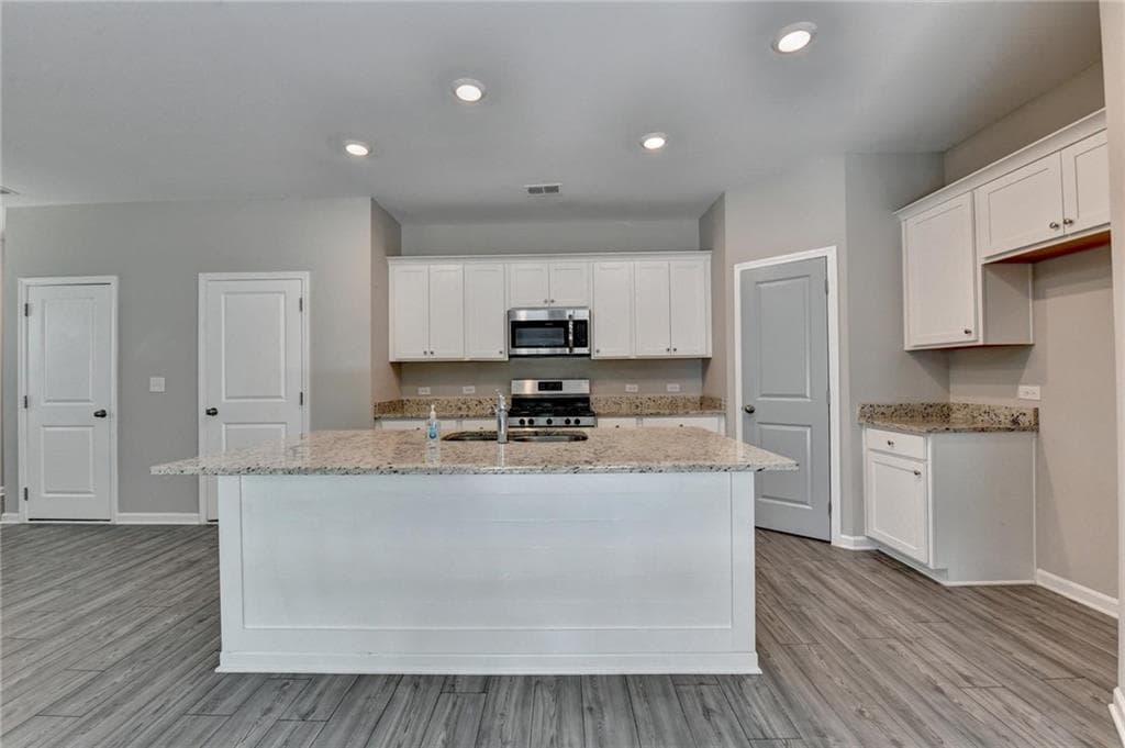 4 bedroom, 3 bathroom, 1,847 sq ft single family residence for sale at 125 Osprey Overlook Drive, Braselton, GA 30517 — photo 10