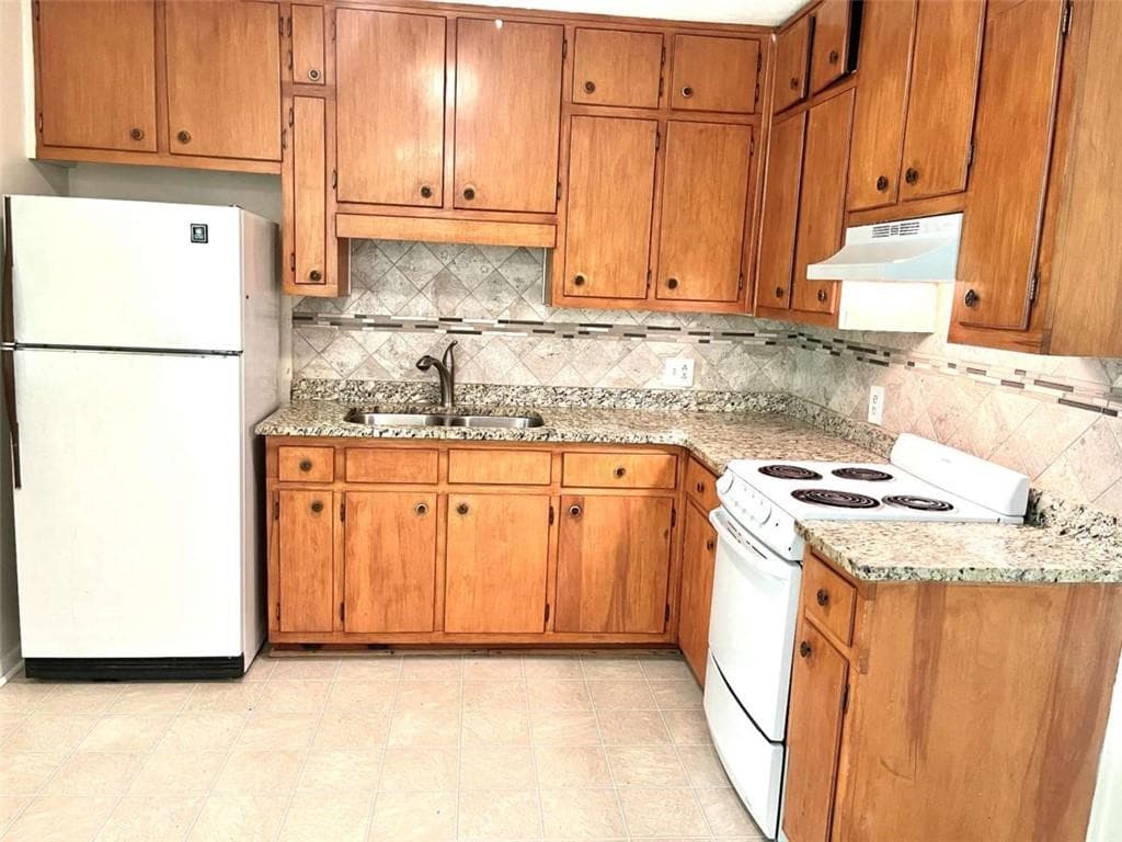 1 bedroom, 1 bathroom, 700 sq ft apartment for rent at 1002 Level Creek Road 201, Sugar Hill, GA 30518 for $1,100 a month — photo 6