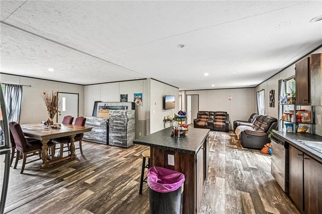 4 bedroom, 2 bathroom, 1,568 sq ft single family residence for sale at 5805 Saddle Club Road, Gainesville, GA 30506 — photo 8