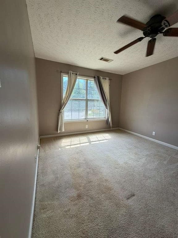 3 bedroom, 2 bathroom, 1,432 sq ft single family residence under contract at 1079 Megan Court, Sugar Hill, GA 30518 — photo 4