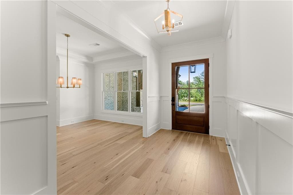 5 bedroom, 6 bathroom, 4,088 sq ft single family residence under contract at 285 Reese Way, Ball Ground, GA 30107 — photo 3
